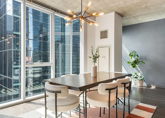 Apartment Linea Luxury Living With Indoor Pool And Rooftop Views In The Loop *