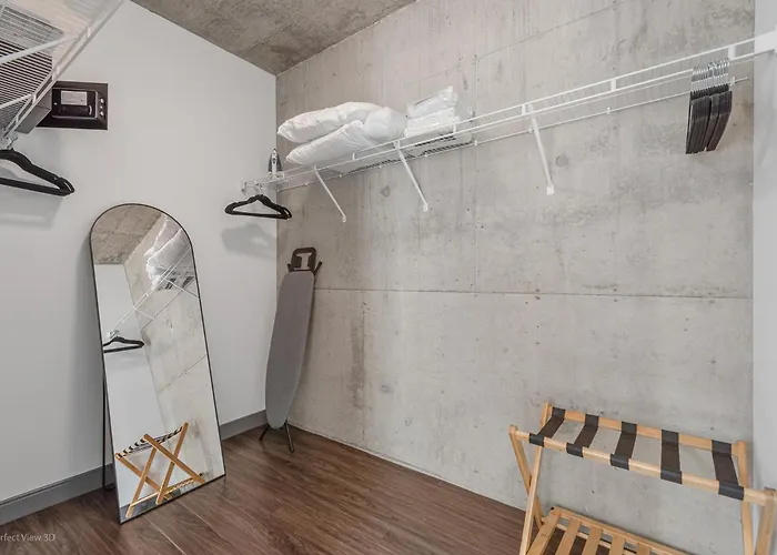 Linea Luxury Living With Indoor Pool And Rooftop Views In The Loop Apartment Chicago